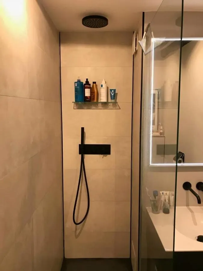Hostnfly Apartments - Beautiful Renovated Apt In The Maraispompidou